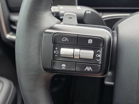 Certified 2026 Hyundai Santa Fe SEL FWD image 25