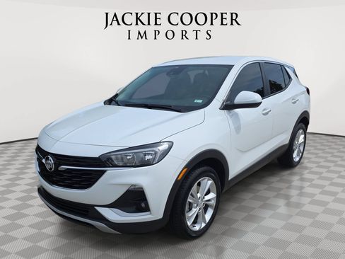Used 2023 Buick Encore GX Preferred w/ Cold Weather Comfort Package FWD image 1