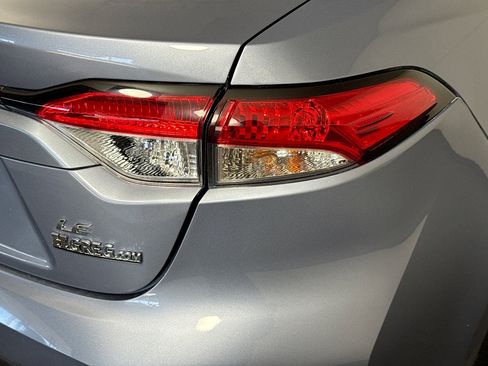 Used 2020 Toyota Corolla LE image 33