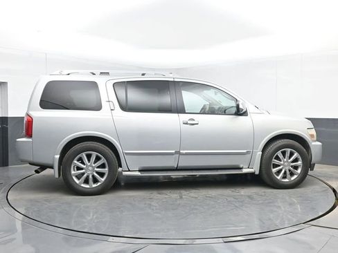 Used 2010 INFINITI QX56 4WD w/ Technology Pkg image 15