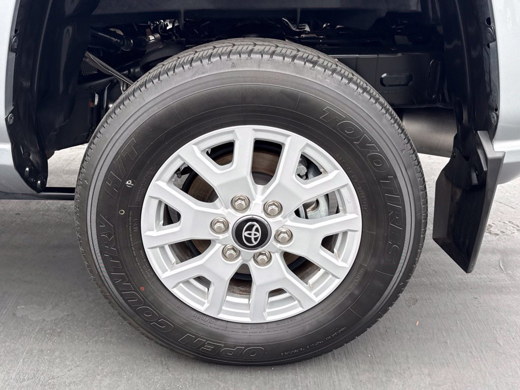 Used 2024 Toyota Tacoma SR5 RWD image 18