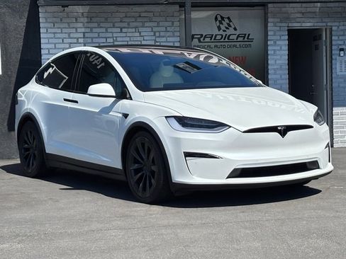 Used 2022 Tesla Model X AWD/4WD image 8