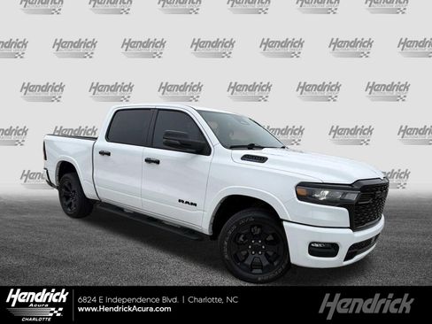Used 2025 RAM 1500 Big Horn AWD/4WD image 1