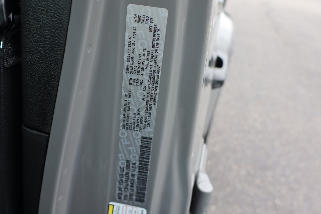 Used 2022 Jeep Gladiator Sport AWD/4WD image 35