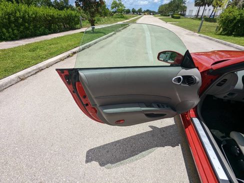 Used 2007 Nissan 350Z Touring image 10