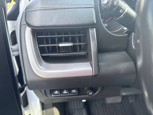 Used 2022 GMC Terrain AT4 w/ Infotainment Package II AWD/4WD image 10