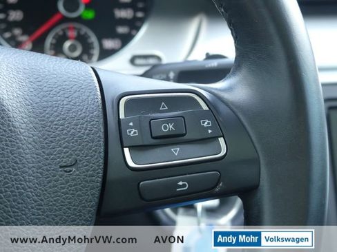 Used 2013 Volkswagen CC Lux FWD image 24