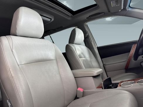 Used 2010 Toyota Highlander Limited AWD/4WD image 34