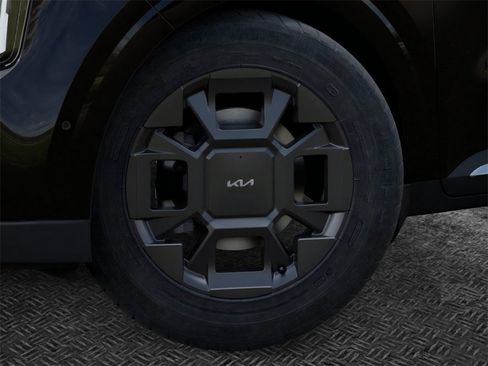 New 2026 Kia Carnival SX image 9