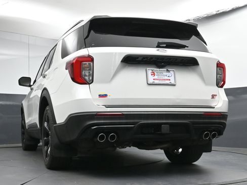 Used 2020 Ford Explorer ST w/ ST Street Pack image 29