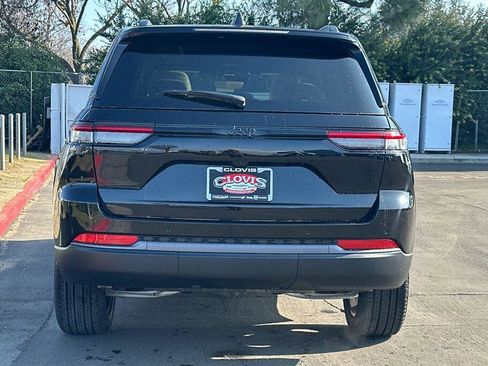 New 2026 Jeep Grand Cherokee Limited w/ Limited Altitude Package image 5