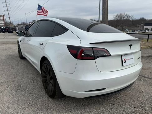 Used 2023 Tesla Model 3 Performance image 2