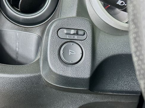 Used 2010 Honda Fit Sport image 17