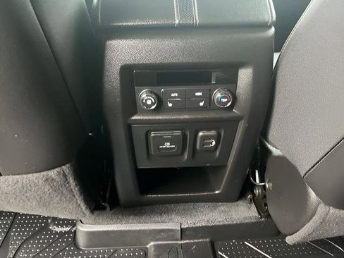 Used 2023 Chevrolet Traverse Premier w/ Redline Edition image 35