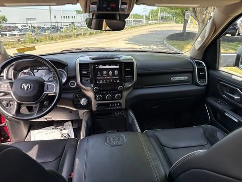 Used 2021 RAM 1500 Laramie AWD/4WD image 19