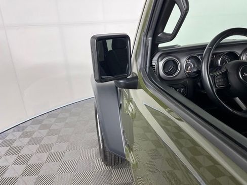 Used 2022 Jeep Wrangler Unlimited Sport AWD/4WD image 12