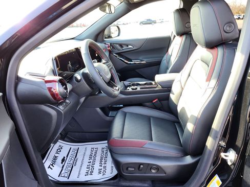 New 2026 Chevrolet Equinox RS image 8