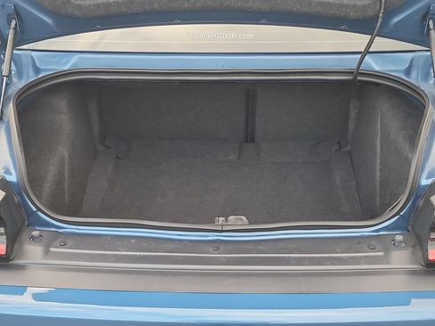 Used 2021 Dodge Challenger R/T Scat Pack RWD image 9