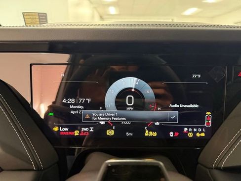New 2026 GMC Yukon AT4 Ultimate AWD/4WD image 17