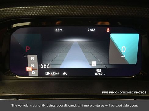 Used 2024 Volkswagen Atlas Cross Sport SEL Premium R-Line image 19