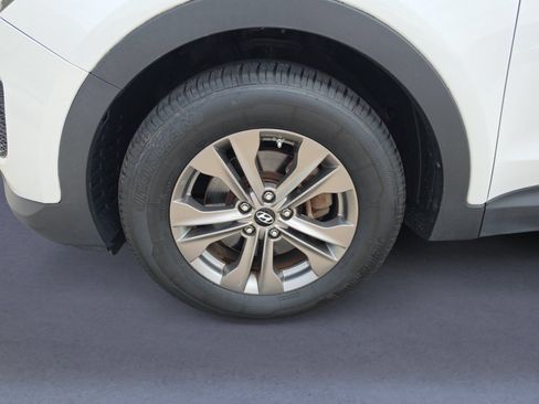 Used 2013 Hyundai Santa Fe Sport w/ Popular Equipment Pkg FWD image 27