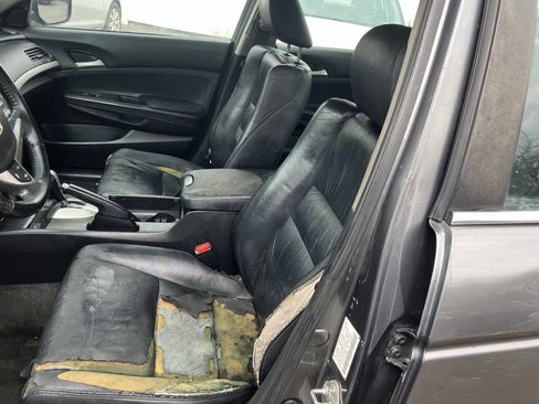 Used 2011 Honda Accord SE image 25