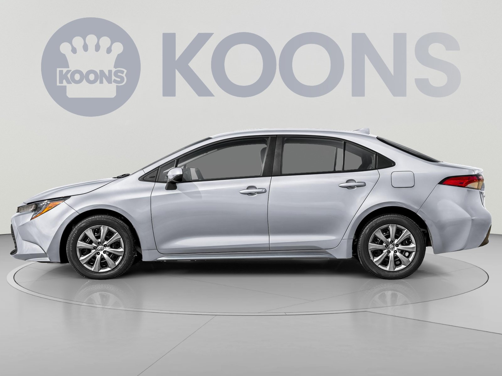 Used 2025 Toyota Corolla LE FWD image 4