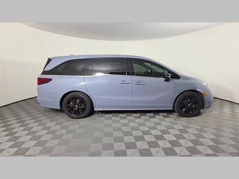 Used 2023 Honda Odyssey Sport image 33