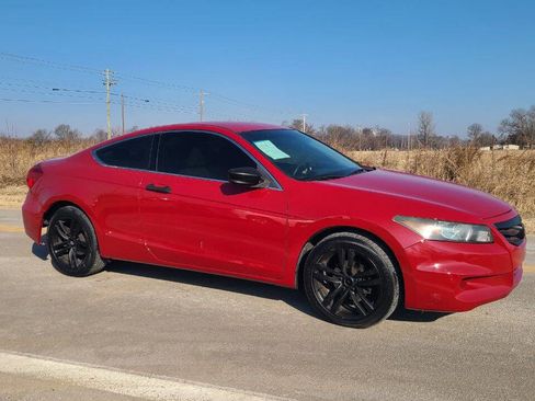 Used 2011 Honda Accord LX-S image 2