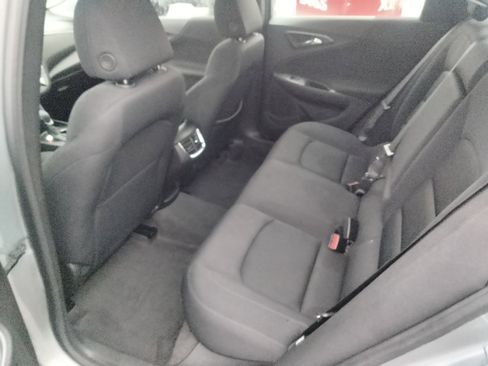 Used 2024 Chevrolet Malibu LT FWD image 11