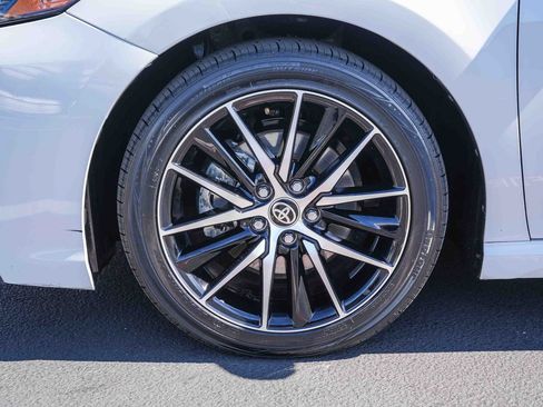 Certified 2024 Toyota Camry SE FWD image 13