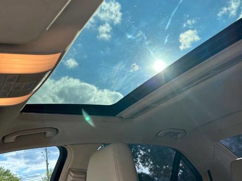 Used 2014 Mercedes-Benz E 350 Sedan image 26