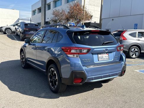 Used 2021 Subaru Crosstrek 2.0i Premium w/ Moonroof Package image 6