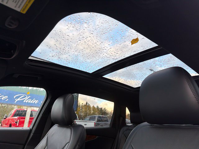 Used 2018 Lincoln MKX Reserve AWD/4WD image 11