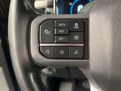 Certified 2023 Ford F150 Lariat w/ Equipment Group 502A High image 19