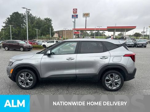 Used 2026 Kia Seltos LX FWD image 4