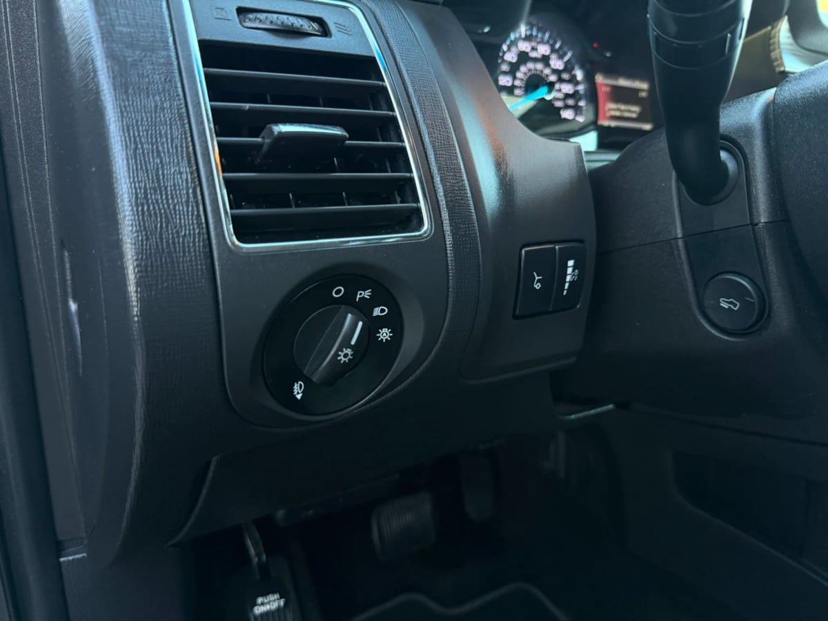 Used 2018 Ford Flex SEL w/ Equipment Group 202A FWD image 35
