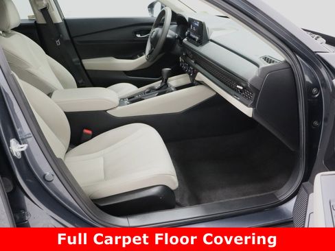Used 2024 Honda Accord EX image 38
