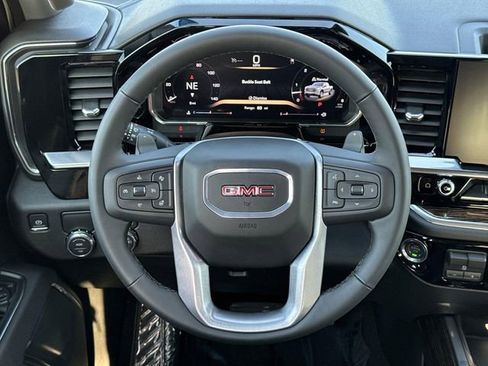 New 2026 GMC Sierra 1500 Elevation image 8
