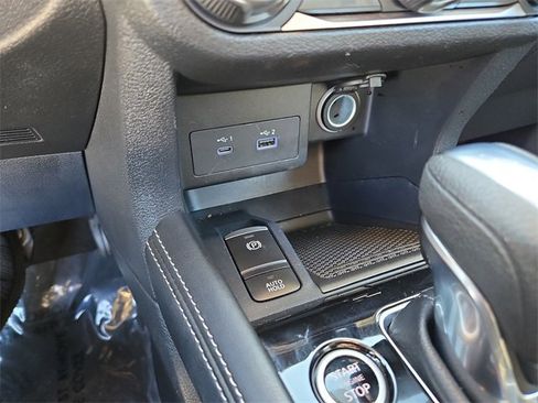 Certified 2023 Nissan Kicks SV image 26