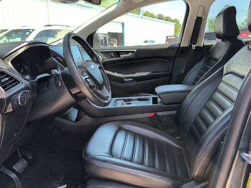Used 2022 Ford Edge SEL w/ Convenience Package AWD/4WD image 5