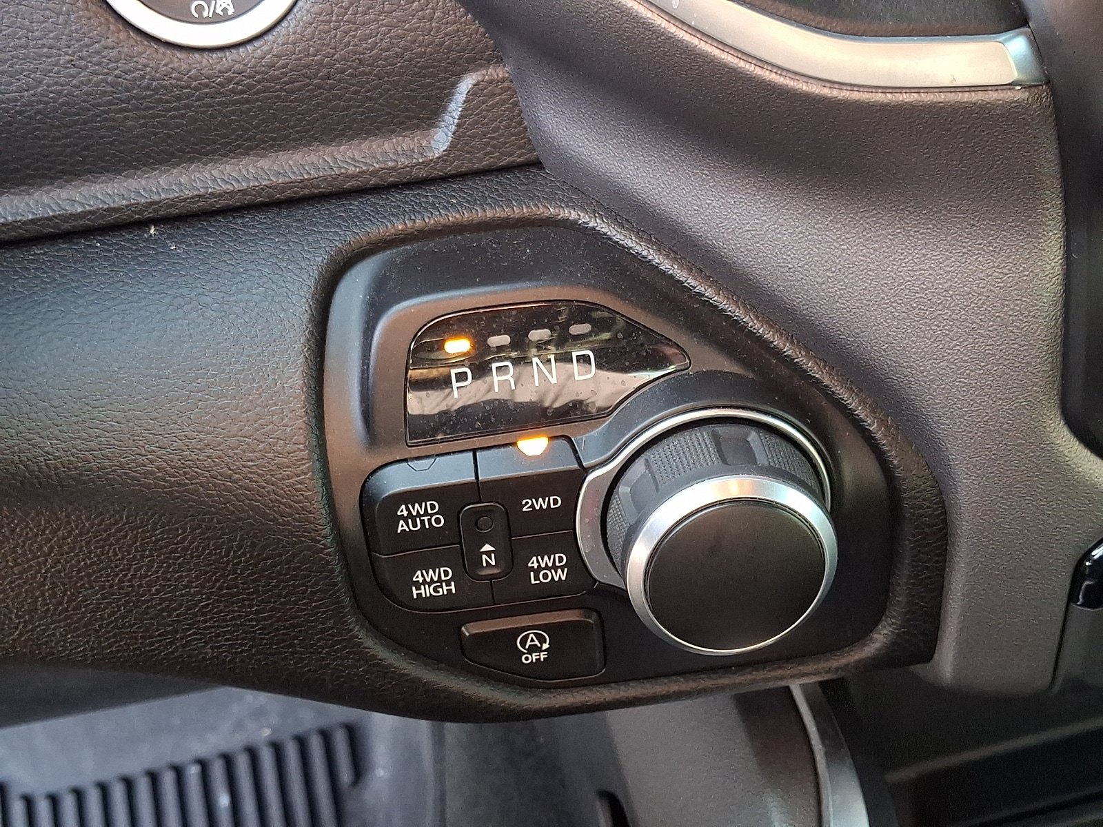 Used 2024 RAM 1500 Big Horn AWD/4WD image 14