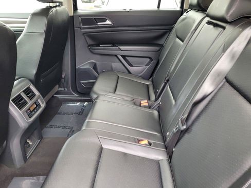 Used 2019 Volkswagen Atlas SE w/ Panoramic Sunroof Package AWD/4WD image 16