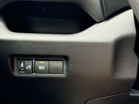 Used 2024 Toyota RAV4 XLE image 18