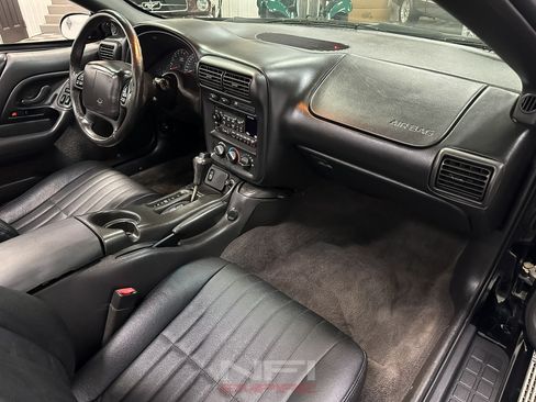 Used 2002 Chevrolet Camaro Z28 RWD image 43