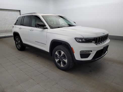 Used 2022 Jeep Grand Cherokee Limited 4xe image 13