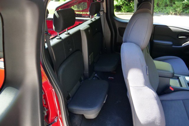 Used 2022 Nissan Frontier S w/ Technology Package AWD/4WD image 20