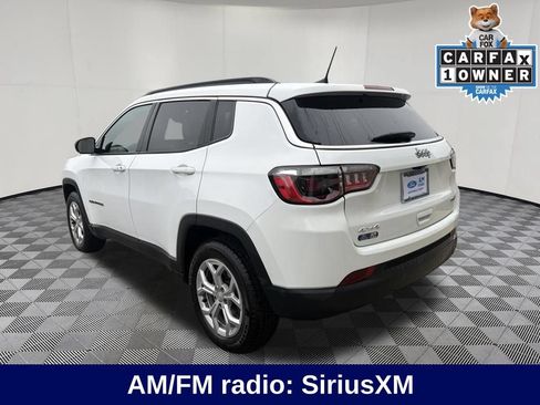 Used 2024 Jeep Compass Latitude AWD/4WD image 3