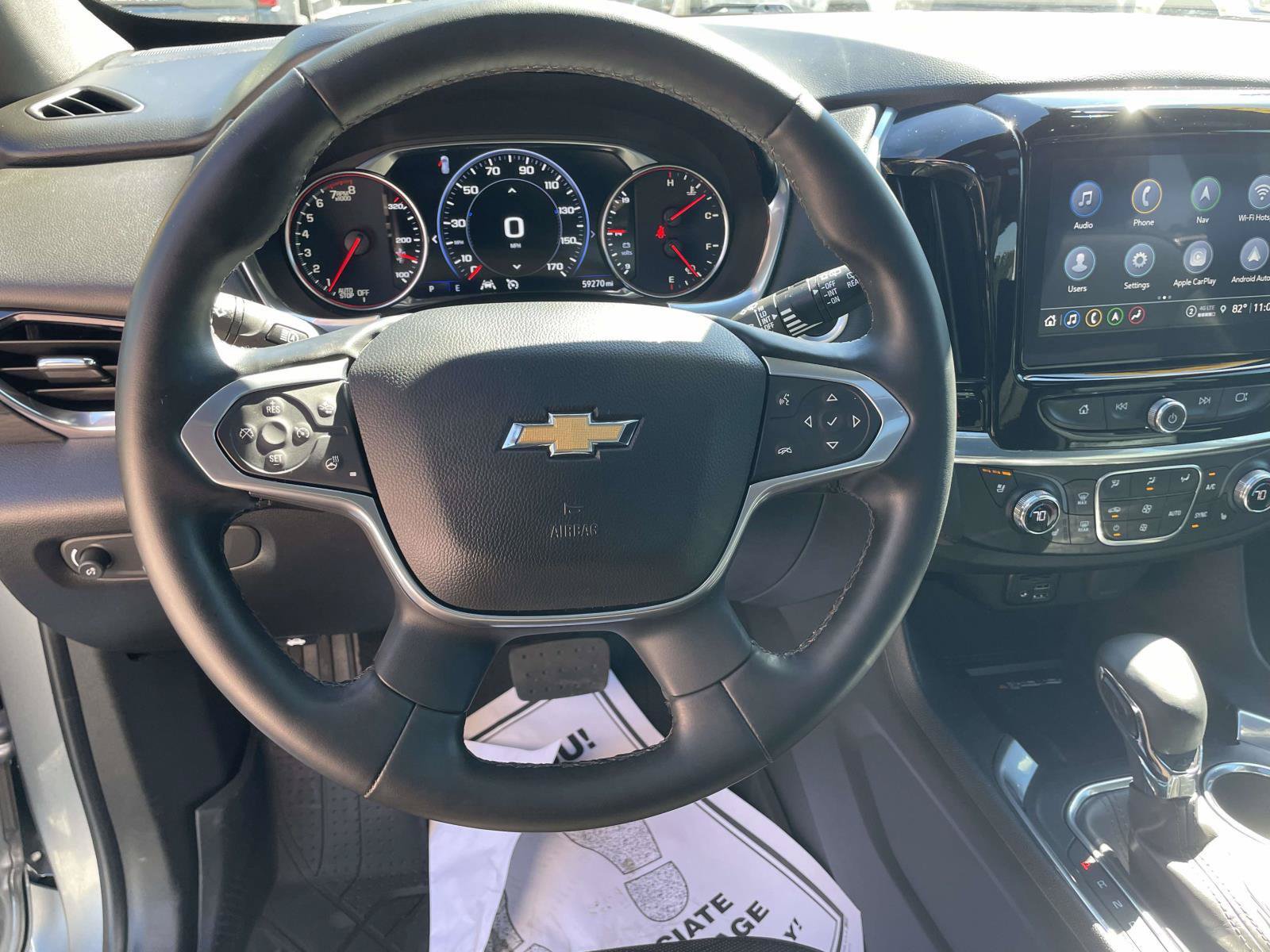 Used 2023 Chevrolet Traverse High Country FWD image 16