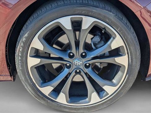 Used 2018 Buick Cascada Premium image 21